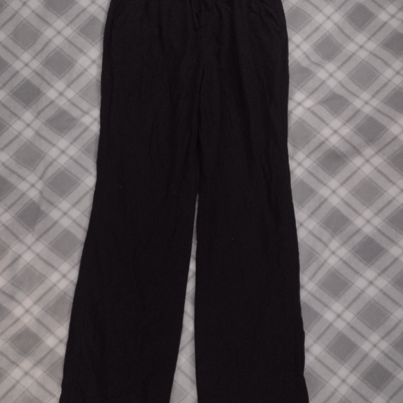 SO Pants - Picture 2 of 4